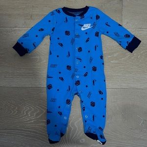 Nike One Piece Blue Snap Closure Baby Footie 6-9 Months